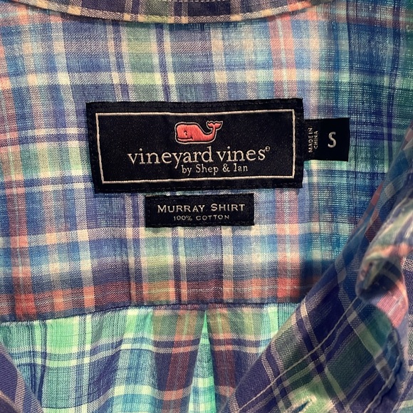 Men’s Small Vineyard Vines Button Up Shirt - Picture 4 of 4